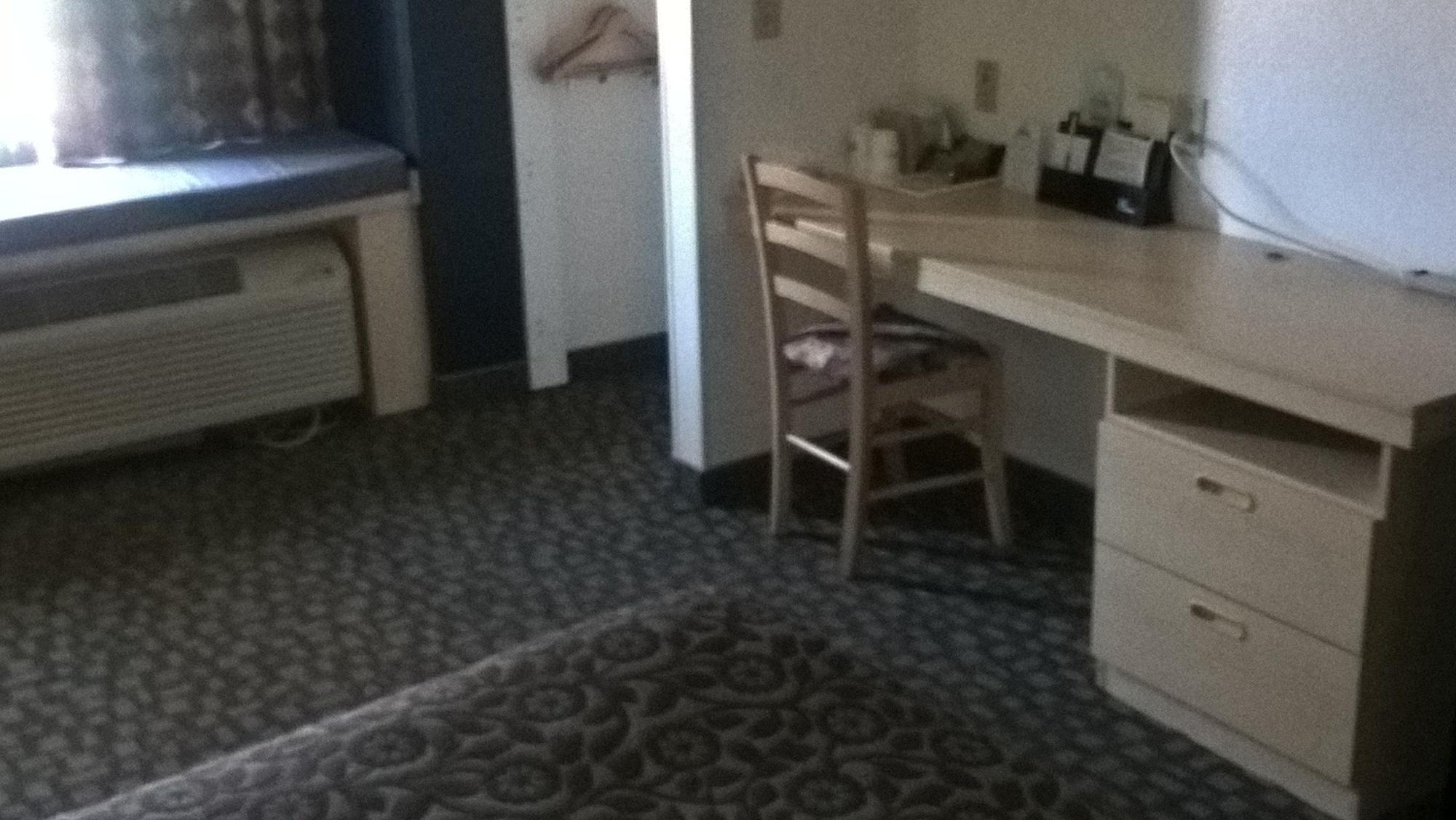 Days Inn & Suites By Wyndham Hutchinson Luaran gambar