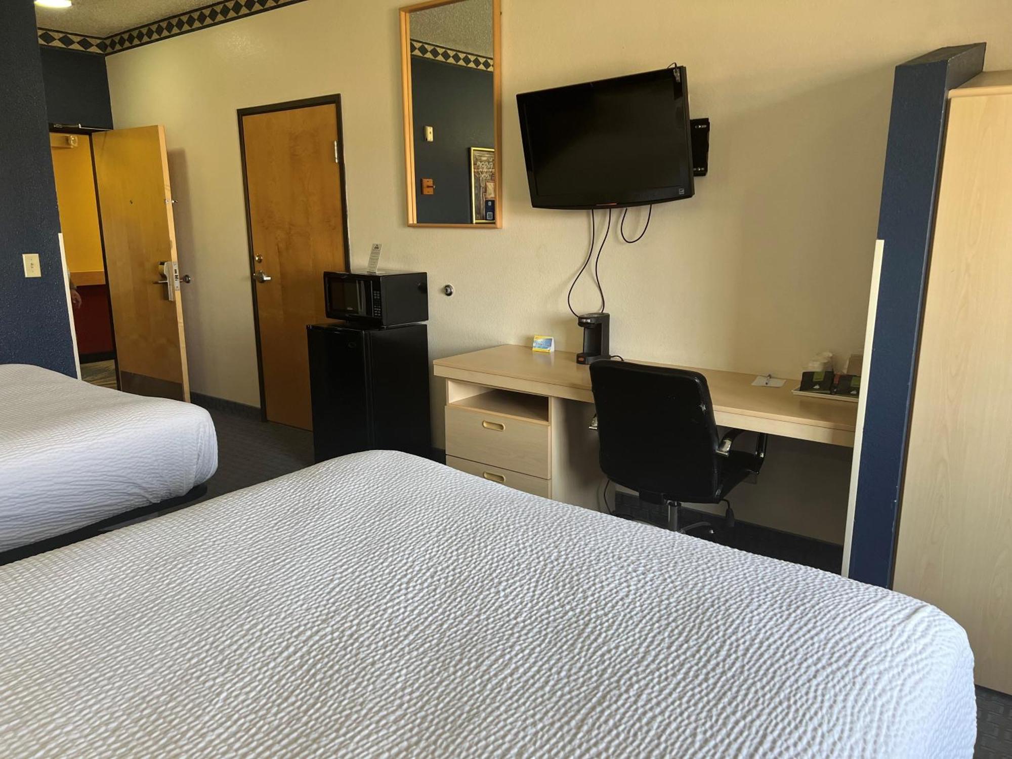 Days Inn & Suites By Wyndham Hutchinson Luaran gambar